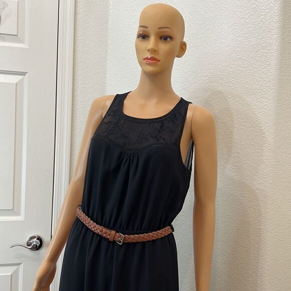 Love 21 Size Small Dress Black Embroidery Lined Brown Belt Maxi Ruffled Bottom - Picture 4 of 15